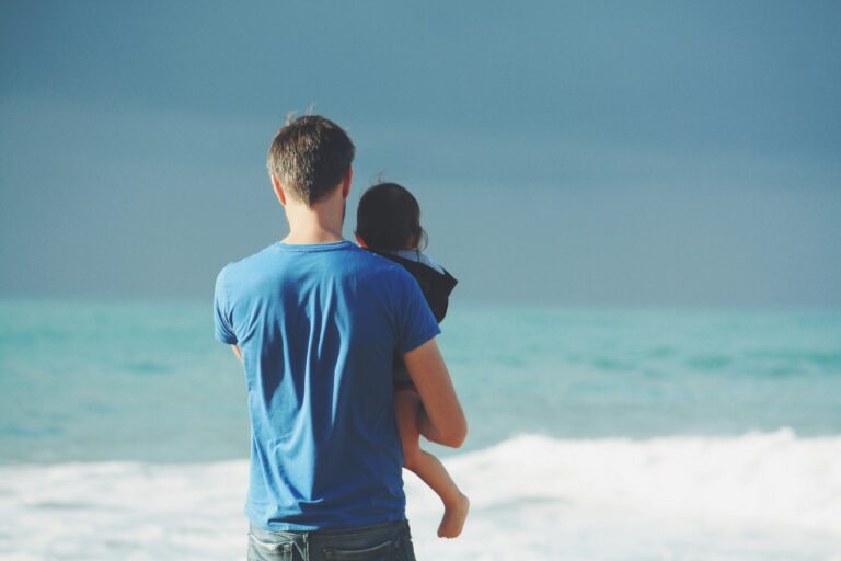 Father with his son in a beach. understanding the parenting time and visitation in Ocean County